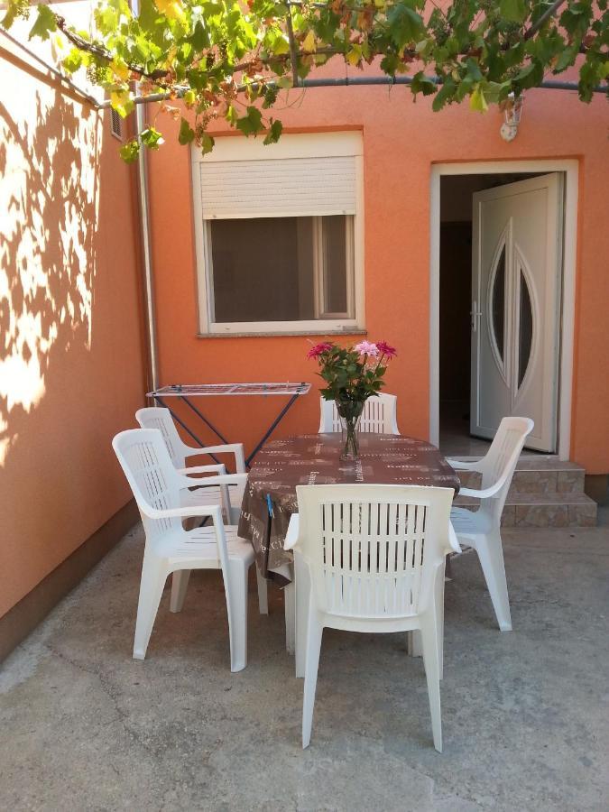 Apartment Toni With Private Parking Zadar Exteriér fotografie